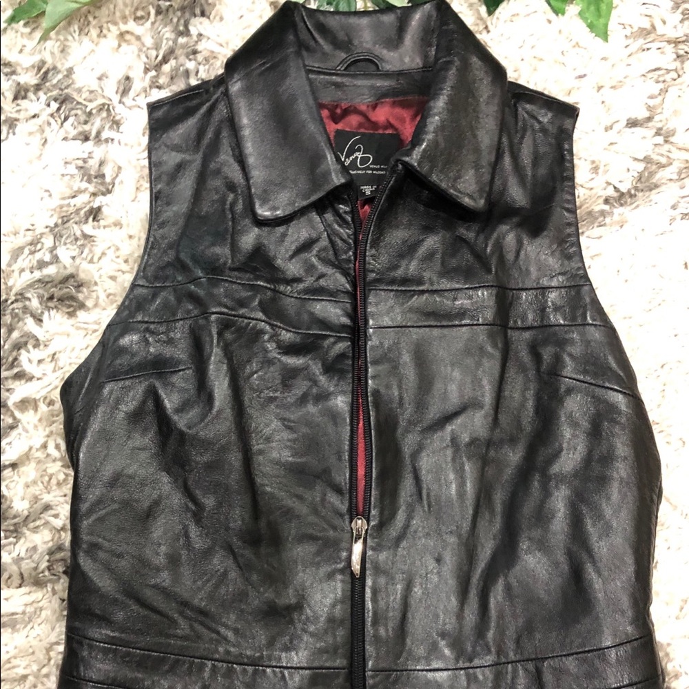 Venus leather vest
